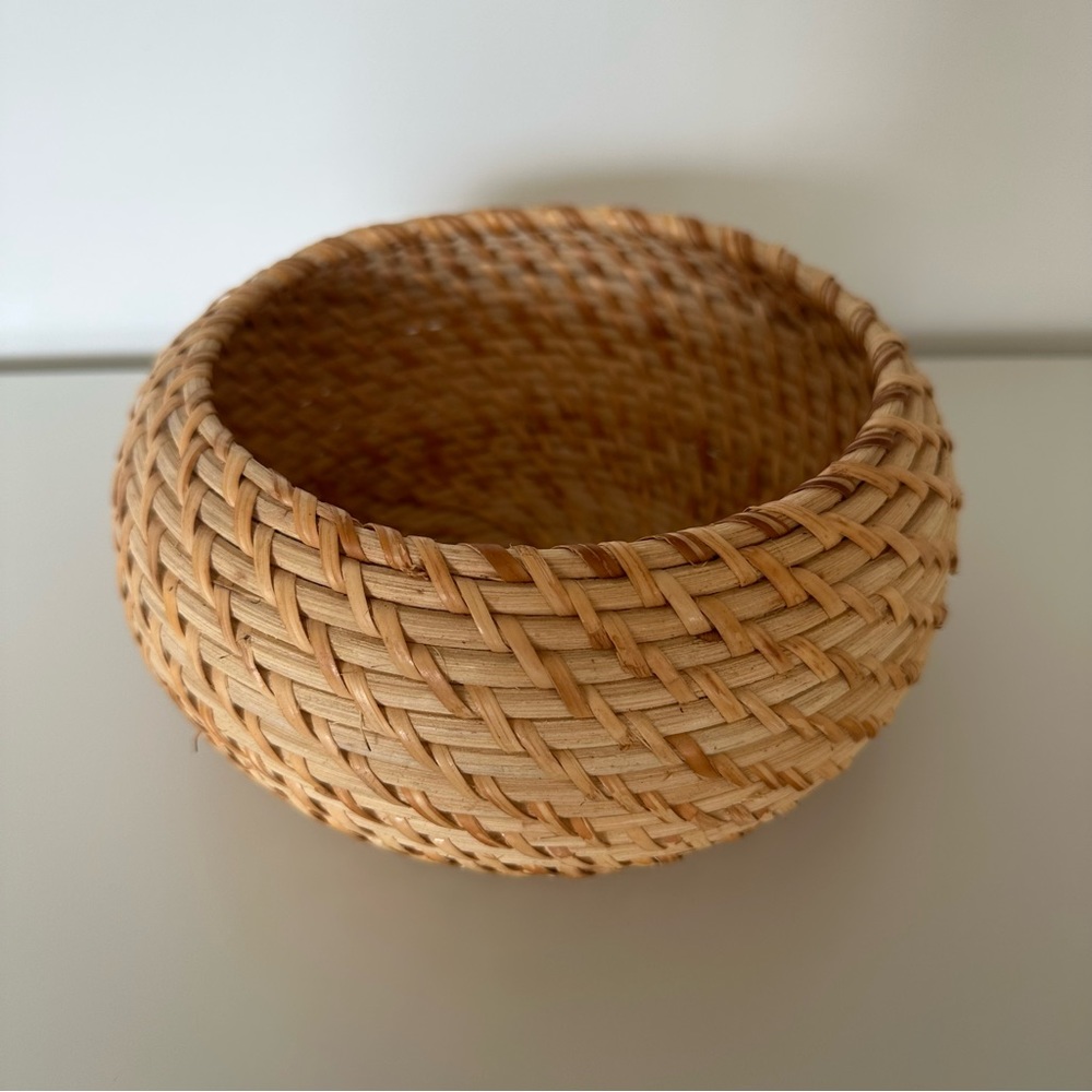 Anthropologie Round Woven Rattan Wicker Basket 8" diameter, 4" tall